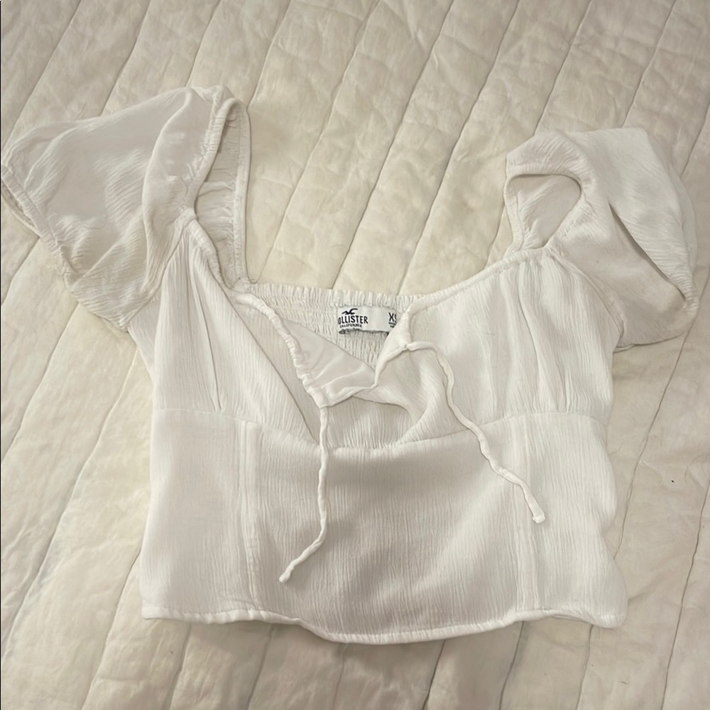 White Puff Sleeve Top